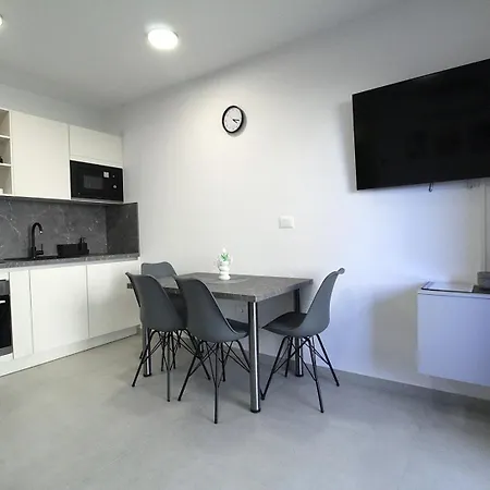 בית הארחה Frank