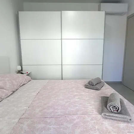 בית הארחה Frank 3*