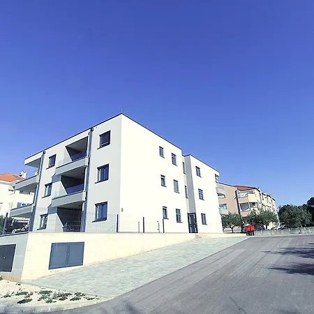 Frank זמברטיה