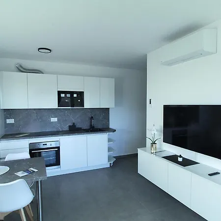 Frank זמברטיה