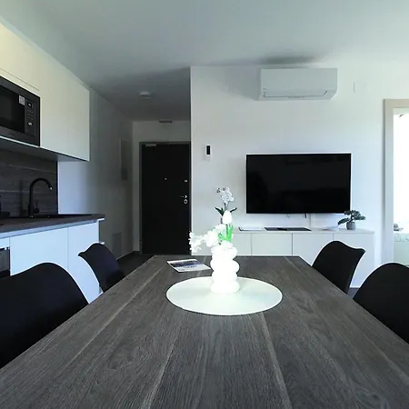 Frank זמברטיה