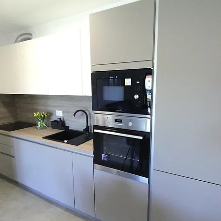 Gostinjska kuća Frank 3*