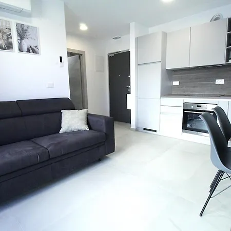 Frank Zambratija (Istria)