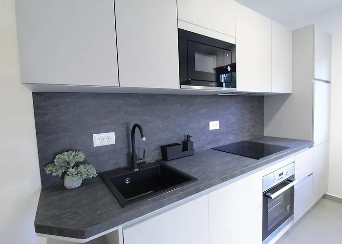 Frank Zambratija (Istria)