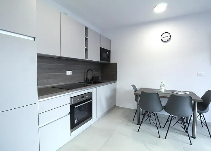 Frank Gostinjska kuća