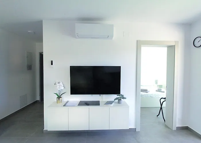 Frank Gostinjska kuća 3*