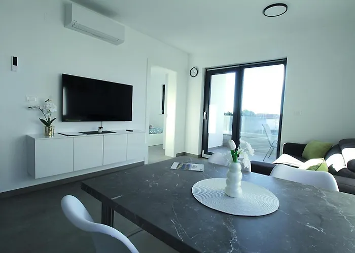 Gostinjska kuća Frank Zambratija (Istria)