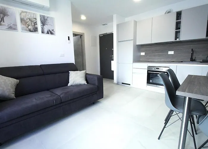 Frank Zambratija (Istria)